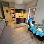 Bela - Pokoje Z Aneksami I Apartamenty